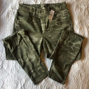 NWT LOFT Camo Jean Leggings